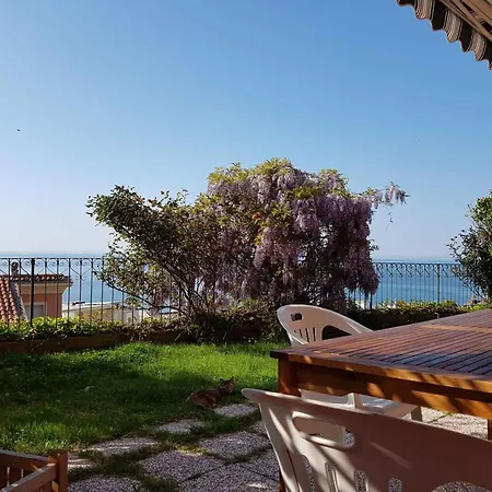 Apartament Casa Barbara Finale Ligure